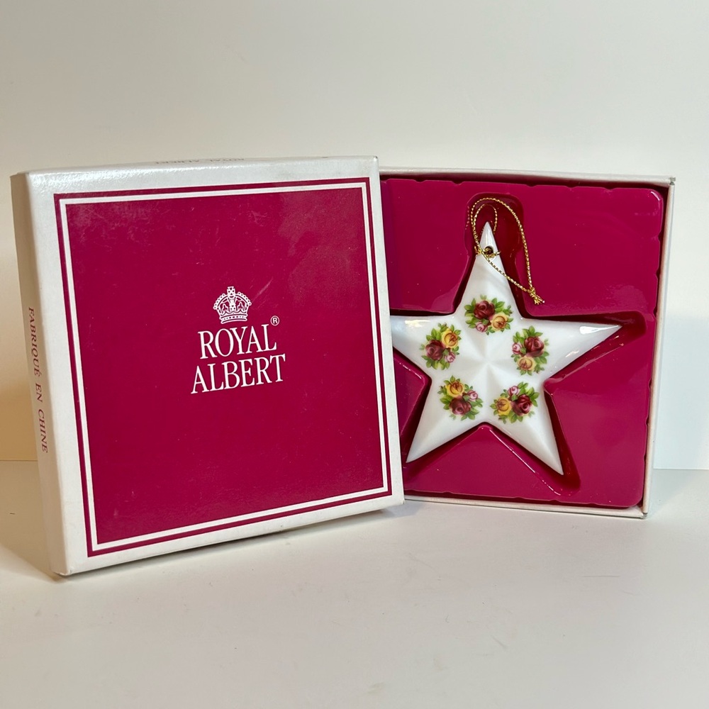 1998 ROYAL ALBERT ROYAL DOULTON "OLD COUNTRYROSE" STAR CHRISTMAS TREE ORNAMENT